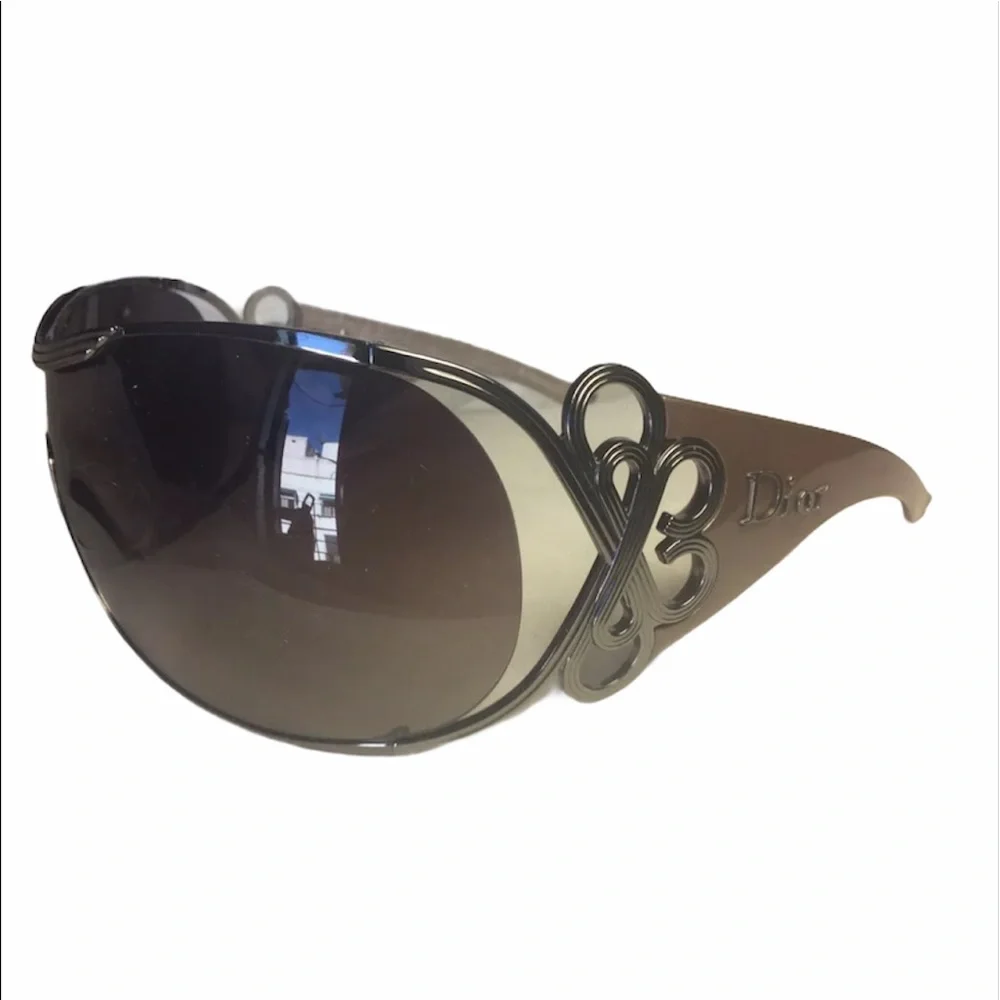 Dior Bronze Oqemh 130 Sunglasses - Picture 2 of 11